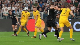 曼联切尔西英超焦点对决：索尔斯克亚图赫尔战术对决前瞻